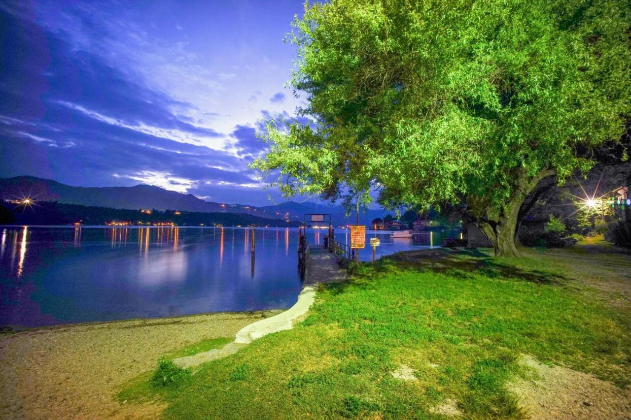 Villa La Baia D'Acquadolce Bolzano Novarese Exterior foto